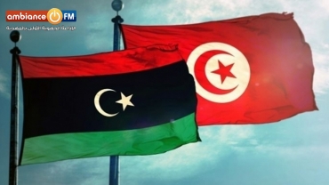 تونسي عالق في ليبيا يوجه نداء إستغاثة ويؤكد ان حوالي 200 تونسي مازالو عالقين
