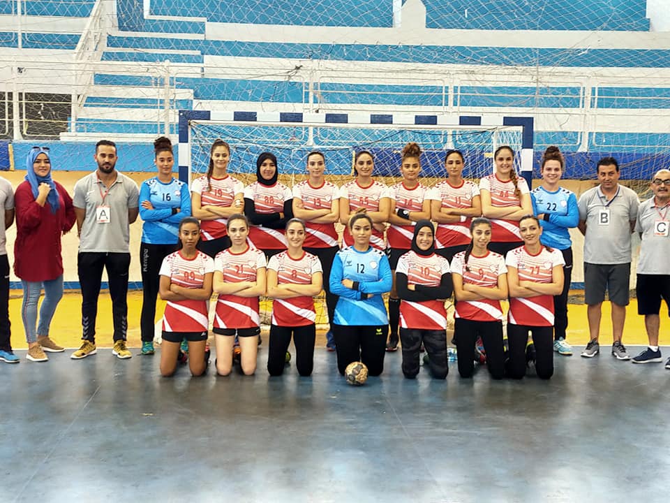فتيات أمل رجيش يرفعن كأس تونس لكرة اليد